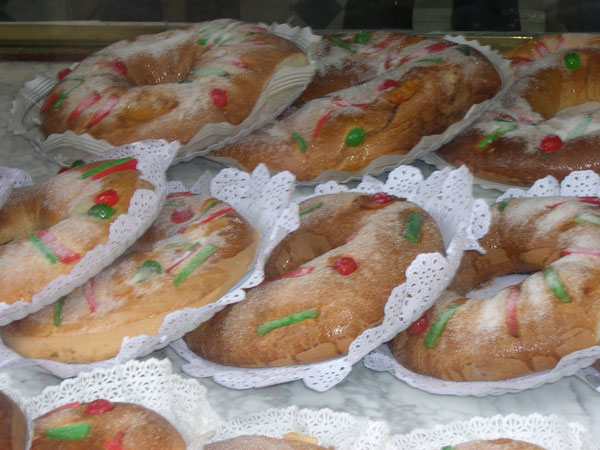 Es navidad en confitería La Campana